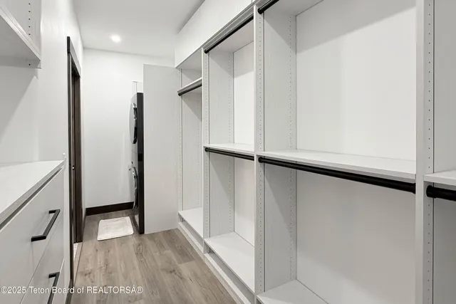 $3,750,000 | 19 Diamandis Drive, Unit 19, Alpine, WY 83128