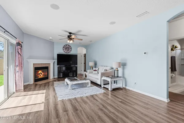 $399,900 | 45095 Dutton Way, Callahan, FL 32011