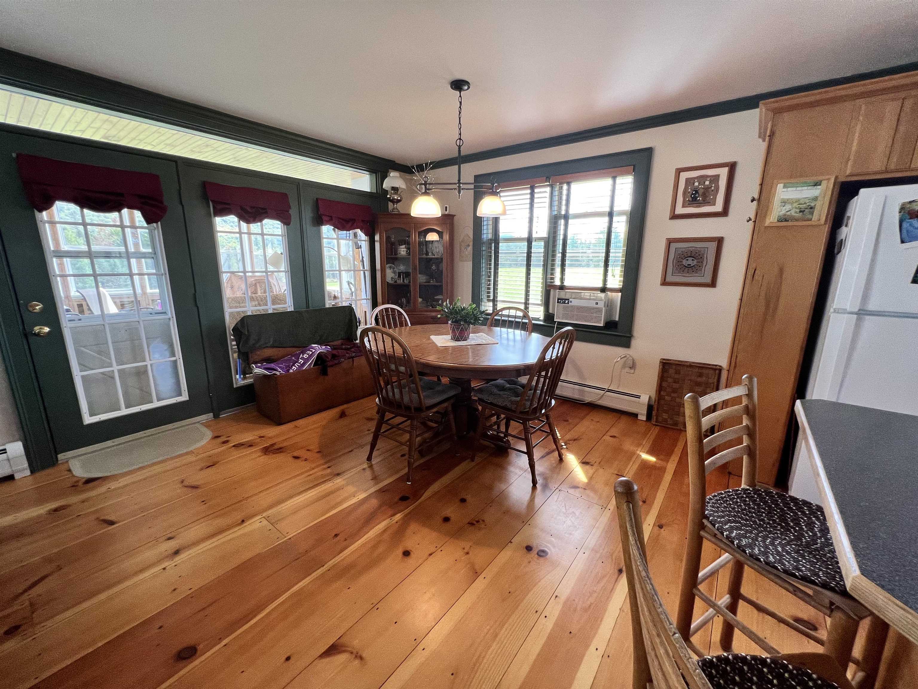 123 Geary Road Lincoln, VT 05443 - Photo 5 of 40