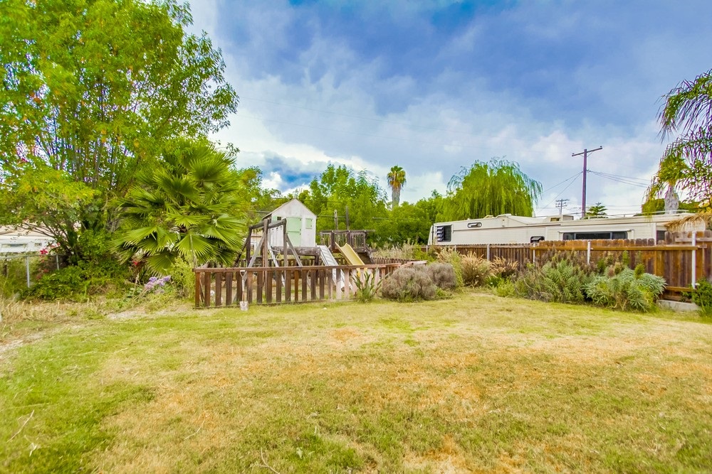 10450 Del Rio Road Spring Valley, CA 91978 - Photo 21 of 25