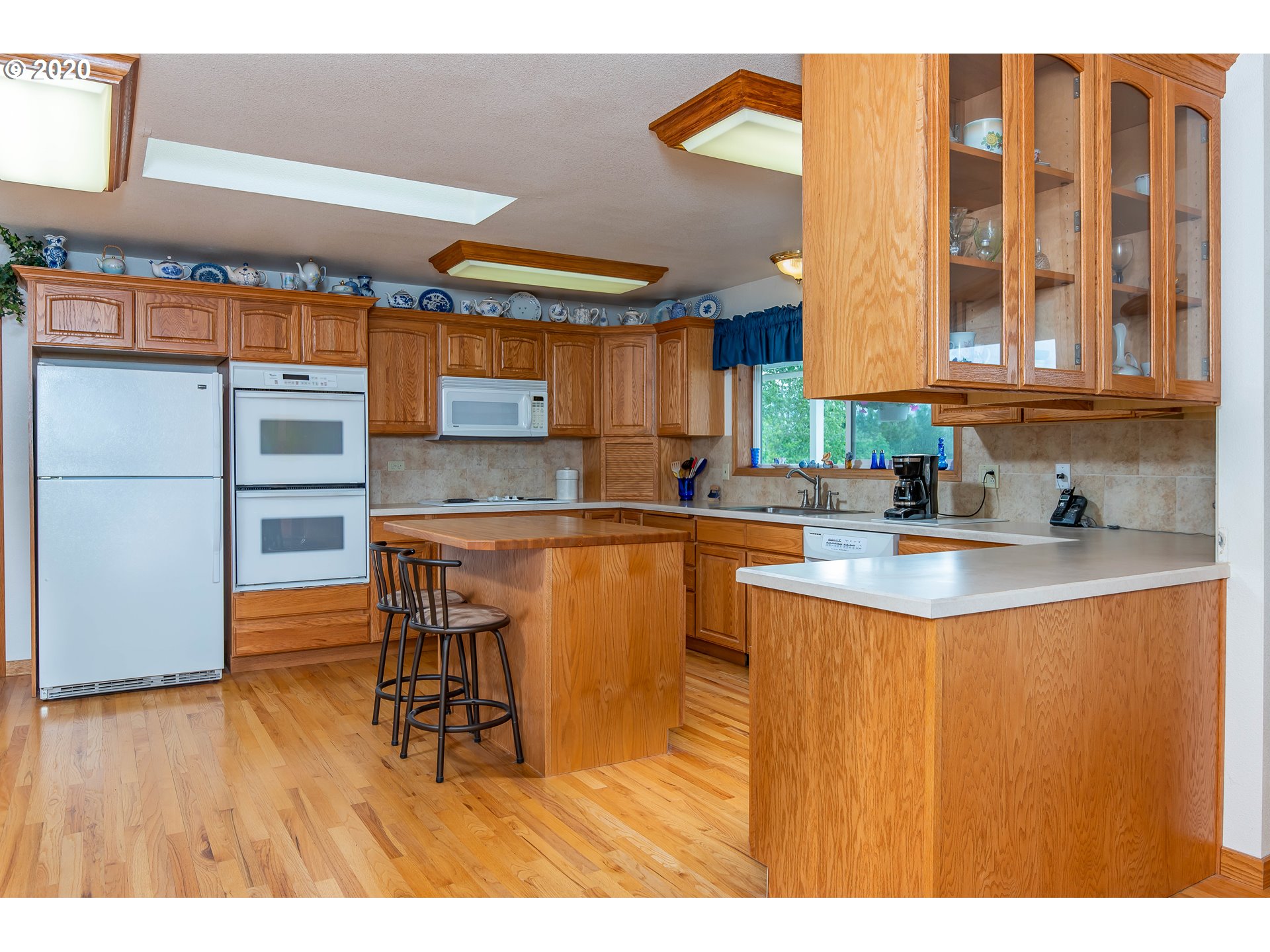 321 North Mahaffey Road Kelso, WA 98626 - Photo 8 of 32 Gallery Image 8