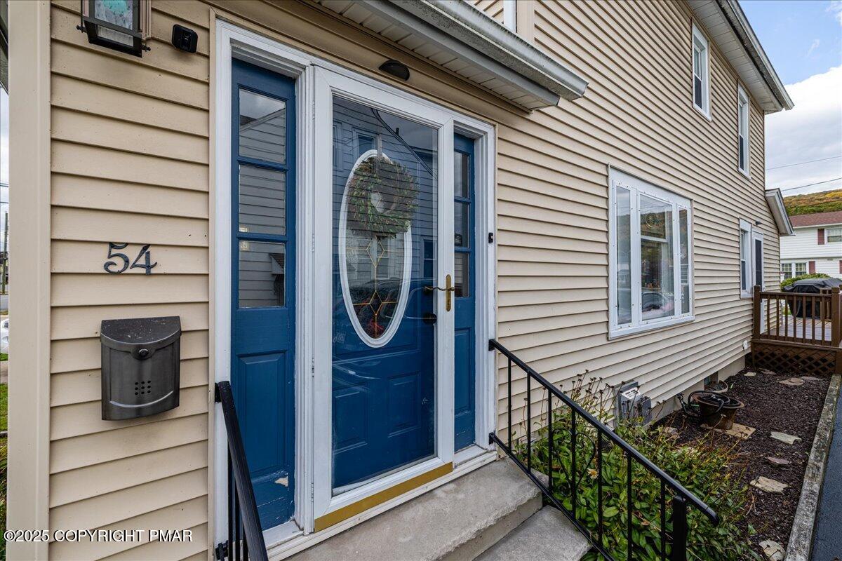 54 Jay Street Kingston, PA 18704 - Photo 4 of 31 04-IMG_9909-HDR