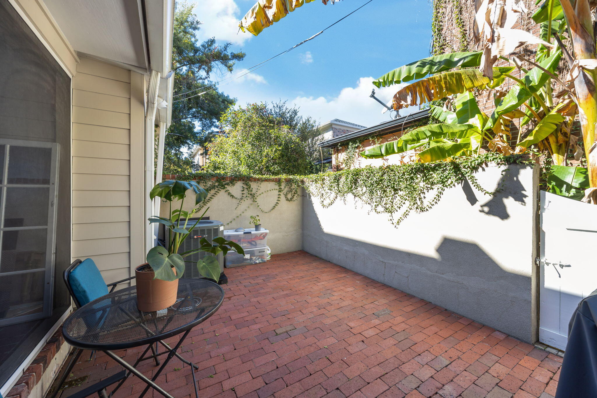 164 Queen Street Charleston, SC 29401 - Photo 19 of 24