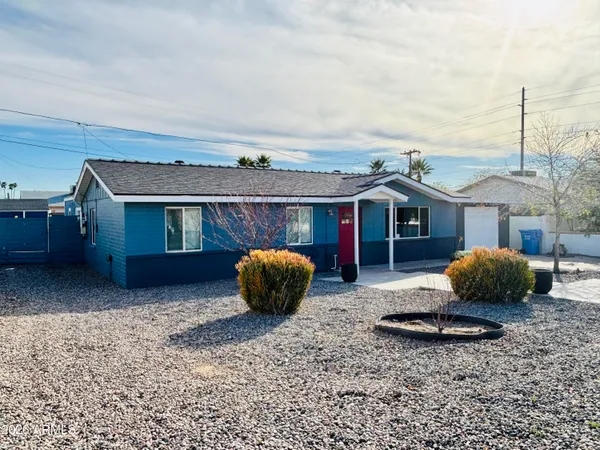 $468,000 | 1207 East Alice Avenue, Phoenix, AZ 85020