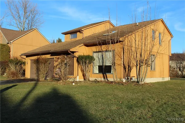 $2,700 | 16 Bluebird Lane, Amherst, NY 14228