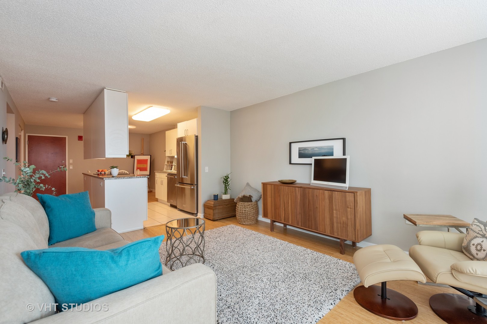 800 Elgin Road, Unit 715 Evanston, IL 60201 - Photo 4 of 14
