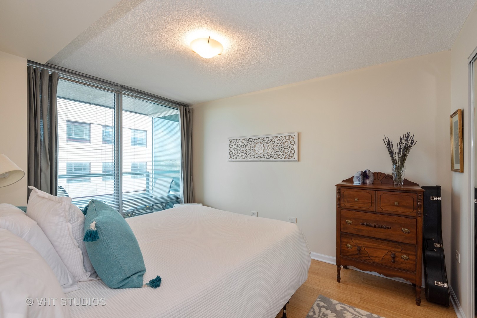 800 Elgin Road, Unit 715 Evanston, IL 60201 - Photo 8 of 14