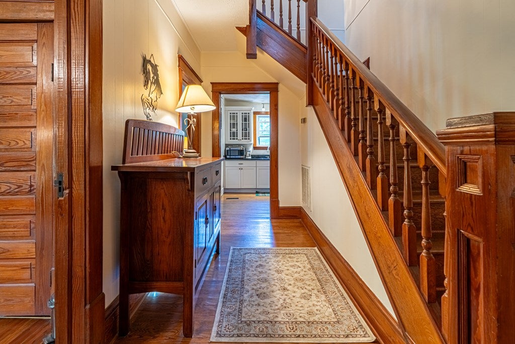 30343 Old Saltworks Road Meadowview, VA 24361 - Photo 4 of 70 Gallery Image 4