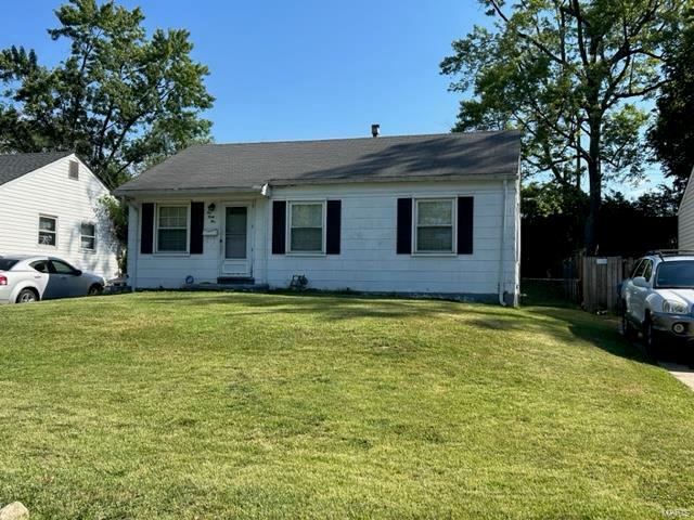 145 Cameron Road St. Louis, MO 63137 - Photo 3 of 3