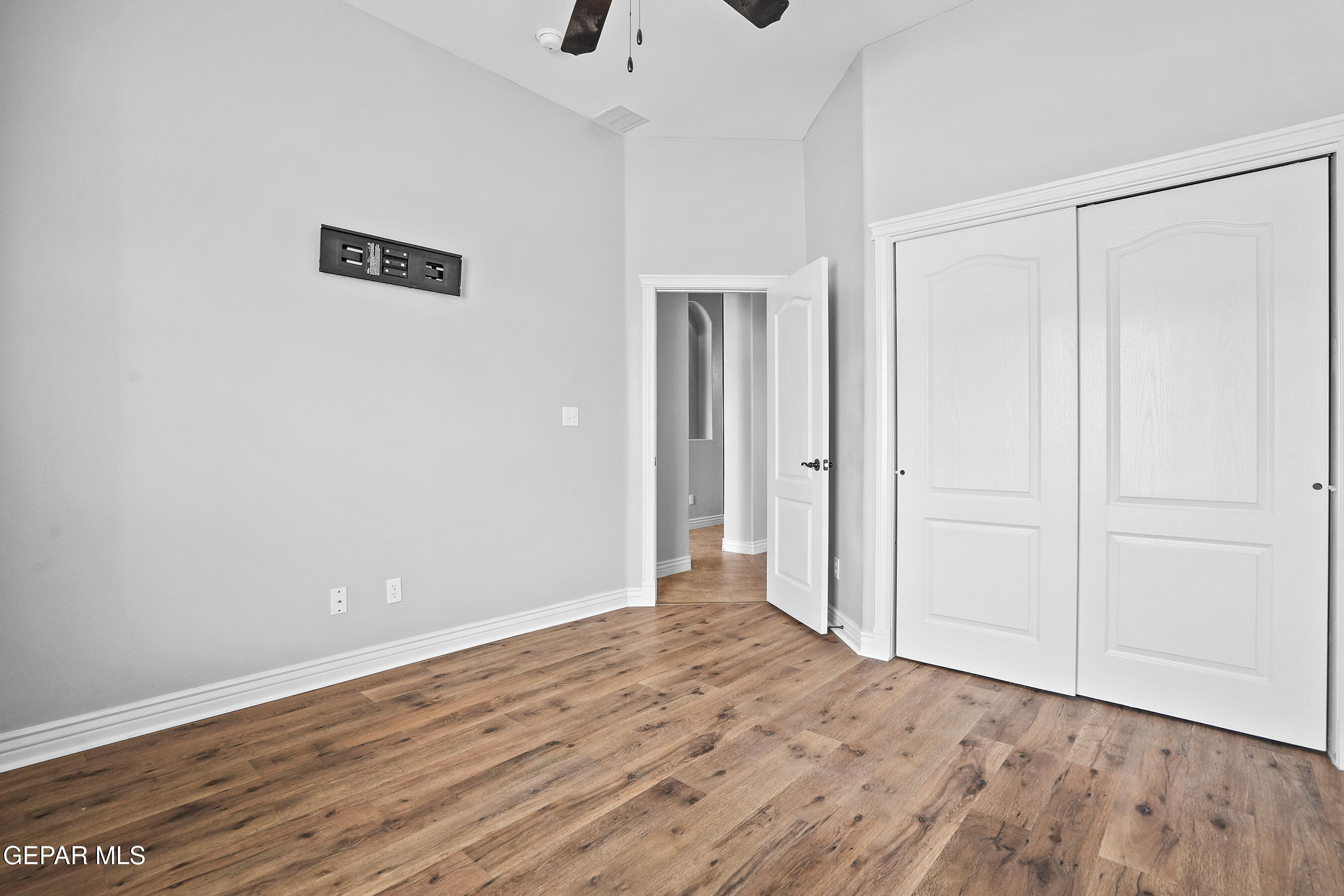 11541 Rafael Serna Lane El Paso, TX 79934 - Photo 15 of 44 Comfortable Secondary Bedroom