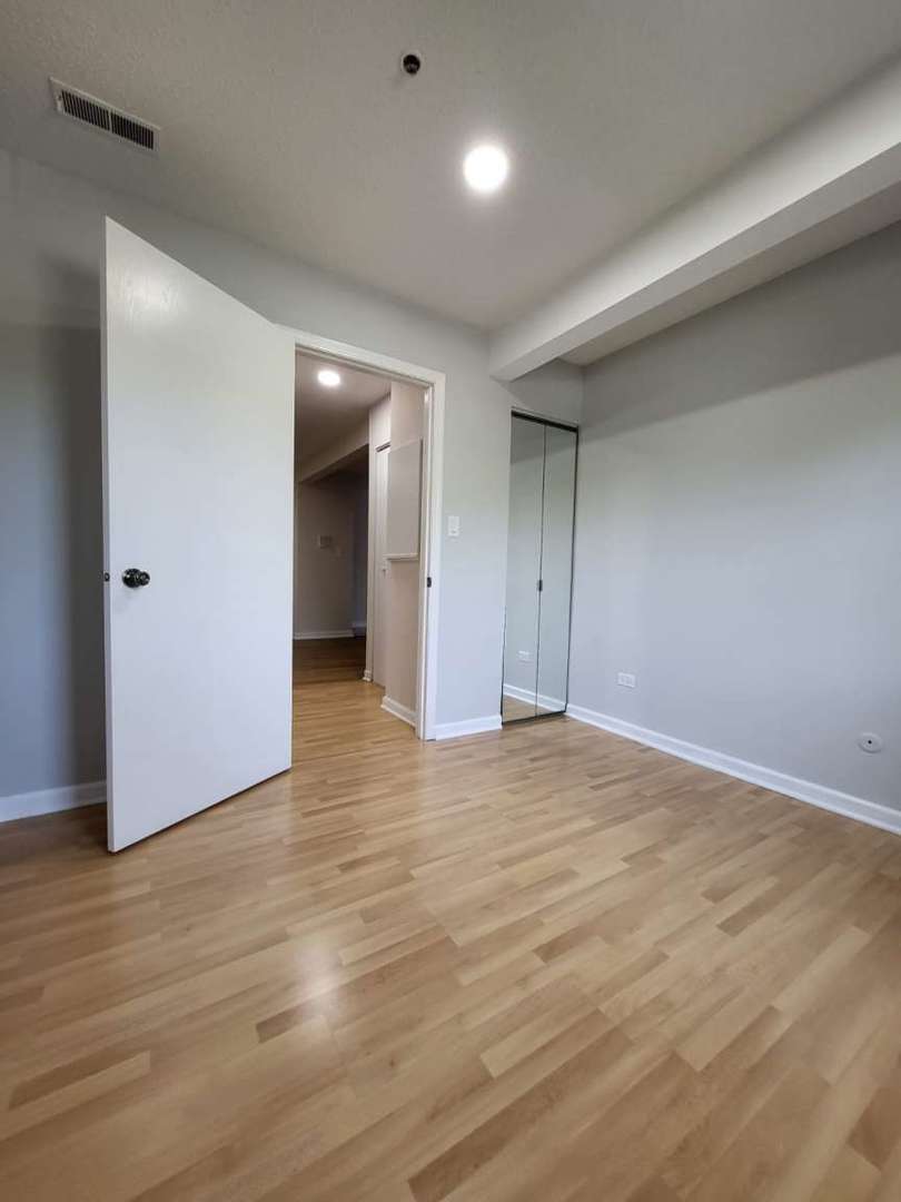 760 Weidner Road, Unit 100 Buffalo Grove, IL 60089 - Photo 15 of 25 Gallery Image 15