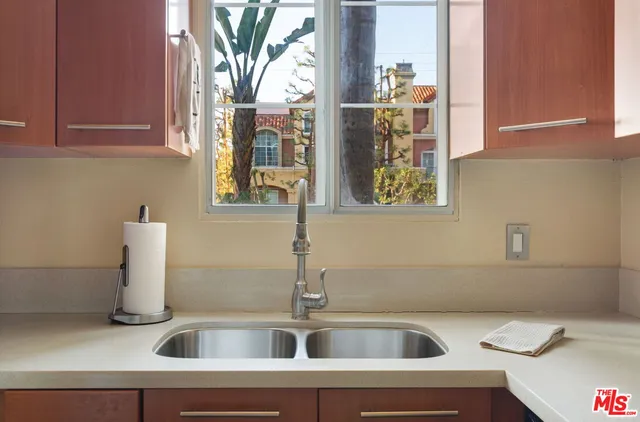 $599,000 | 7100 La Tijera Boulevard, Unit B101, Los Angeles, CA 90045