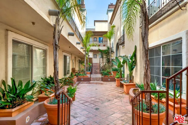 $599,000 | 7100 La Tijera Boulevard, Unit B101, Los Angeles, CA 90045