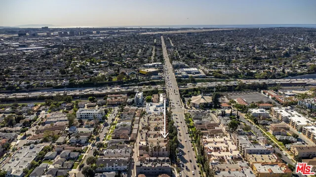 $599,000 | 7100 La Tijera Boulevard, Unit B101, Los Angeles, CA 90045