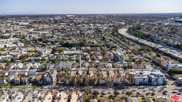 $599,000 | 7100 La Tijera Boulevard, Unit B101, Los Angeles, CA 90045