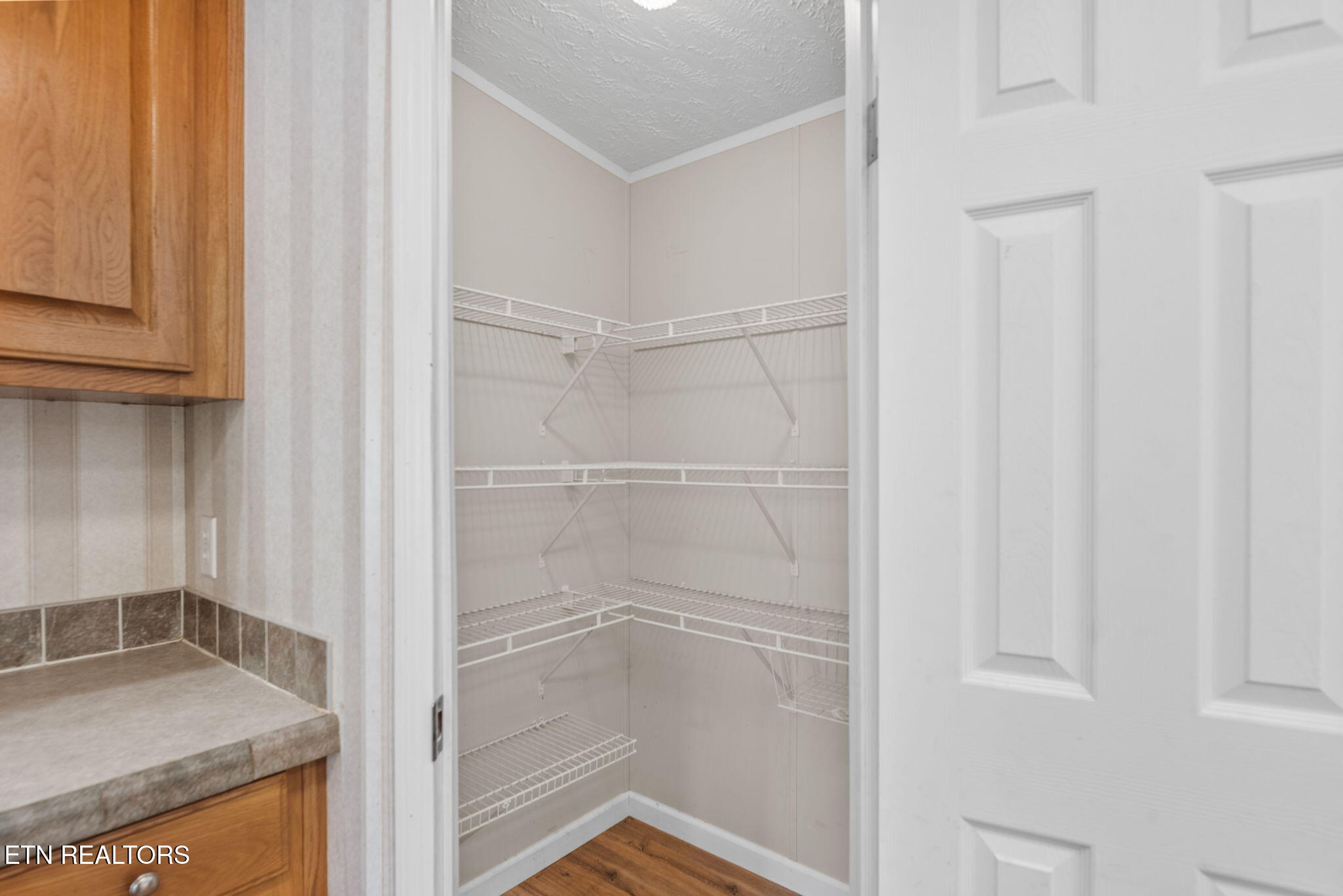 833 Shirley Road Washburn, TN 37888 - Photo 15 of 49 15-web-or-mls-Shrly833 (33)