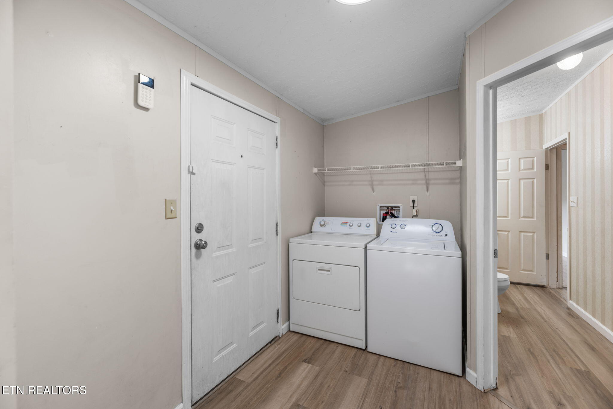 833 Shirley Road Washburn, TN 37888 - Photo 17 of 49 17-web-or-mls-Shrly833 (39)