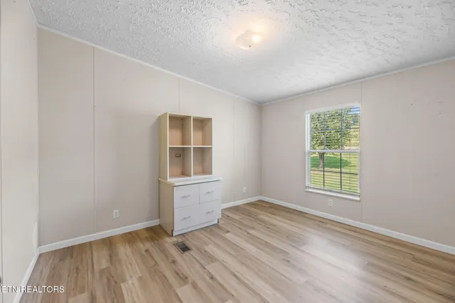 $640,000 | 833 Shirley Road, Washburn, TN 37888