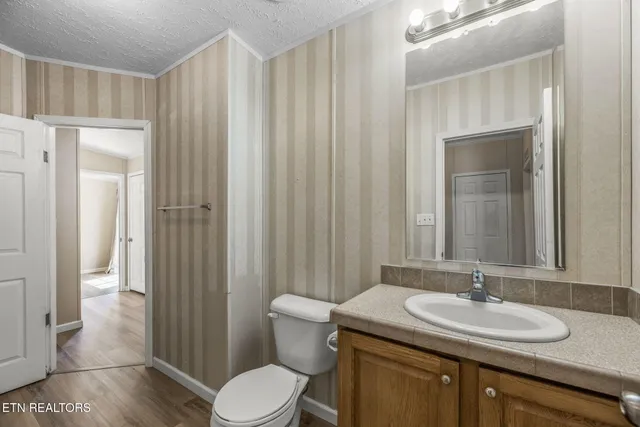 $640,000 | 833 Shirley Road, Washburn, TN 37888