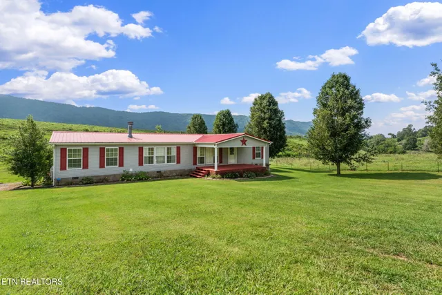 $640,000 | 833 Shirley Road, Washburn, TN 37888