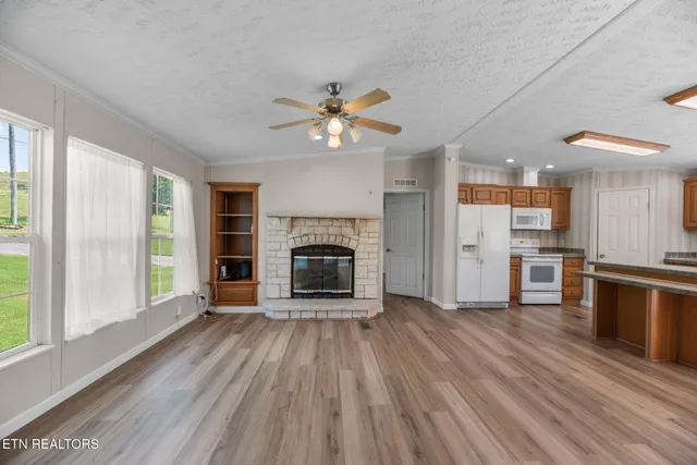 $640,000 | 833 Shirley Road, Washburn, TN 37888