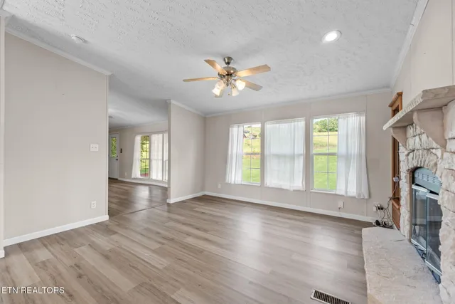 $640,000 | 833 Shirley Road, Washburn, TN 37888