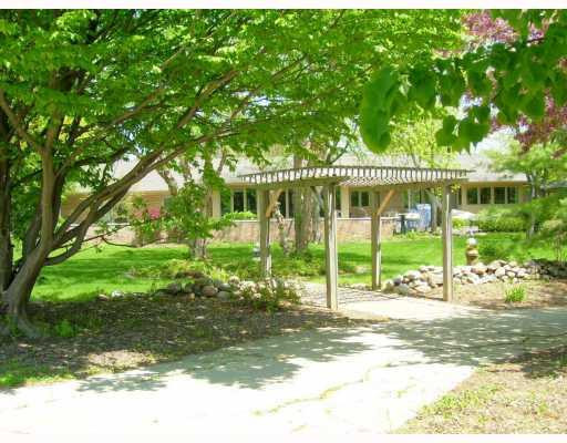 435 Mills Road Saline, MI 48176 - Photo 4 of 10 Photo 4