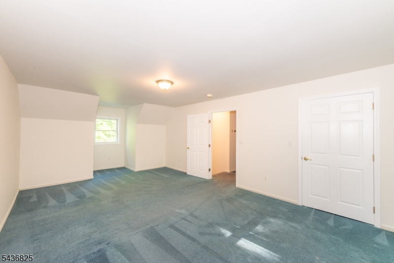 12 Sharrer Road Flemington, NJ 08822 - Photo 26 of 46