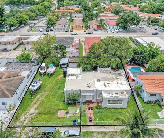 $949,990 | 3078 Northwest Flagler Terrace, Miami, FL 33125