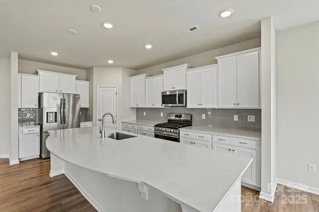 $415,000 | 5846 Oak Br Circle, Maiden, NC 28650