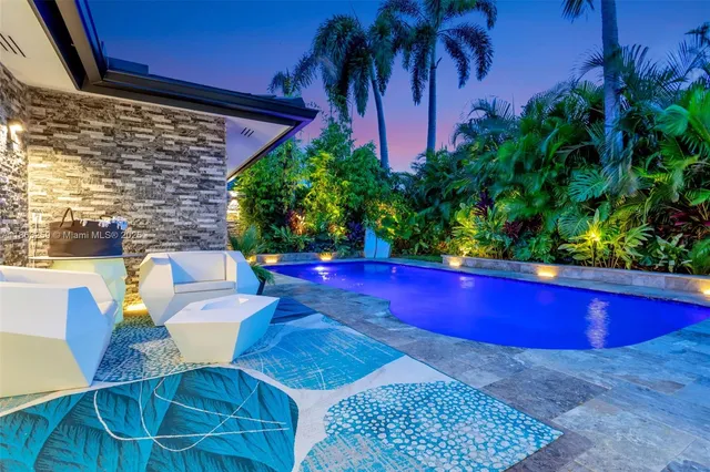 $1,850,000 | 2131 Northeast 15th Terrace, Wilton Manors, FL 33305