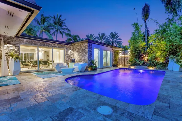 $1,850,000 | 2131 Northeast 15th Terrace, Wilton Manors, FL 33305