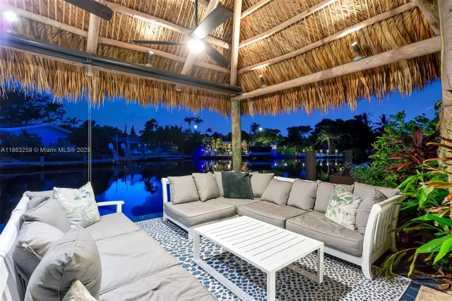 $1,850,000 | 2131 Northeast 15th Terrace, Wilton Manors, FL 33305