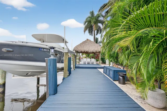 $1,850,000 | 2131 Northeast 15th Terrace, Wilton Manors, FL 33305