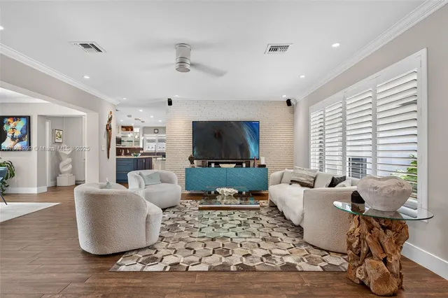 $1,850,000 | 2131 Northeast 15th Terrace, Wilton Manors, FL 33305