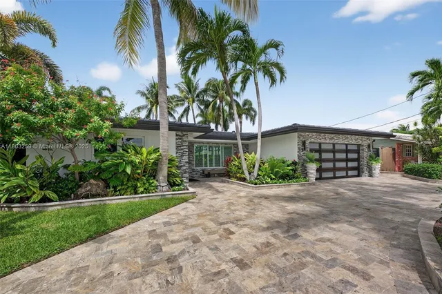 $1,850,000 | 2131 Northeast 15th Terrace, Wilton Manors, FL 33305