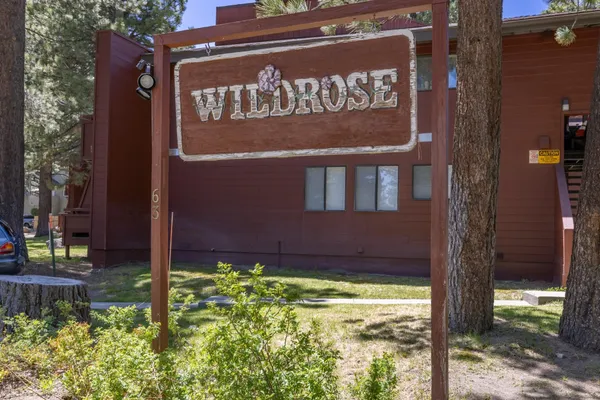 $439,000 | 63 Arrowhead Drive, Unit 8, Mammoth Lakes, CA 93546