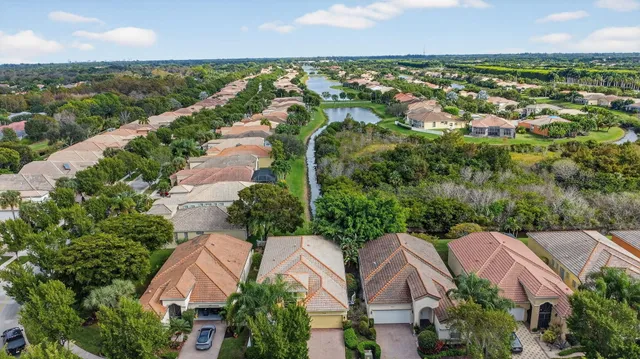 $515,000 | 1848 Via Castello, Wellington, FL 33411