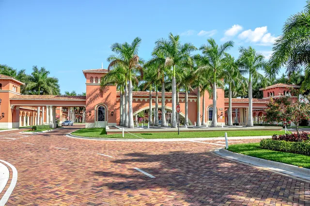 $515,000 | 1848 Via Castello, Wellington, FL 33411