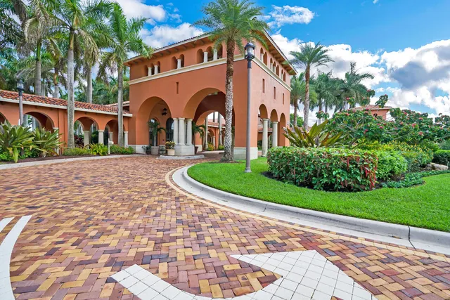 $515,000 | 1848 Via Castello, Wellington, FL 33411