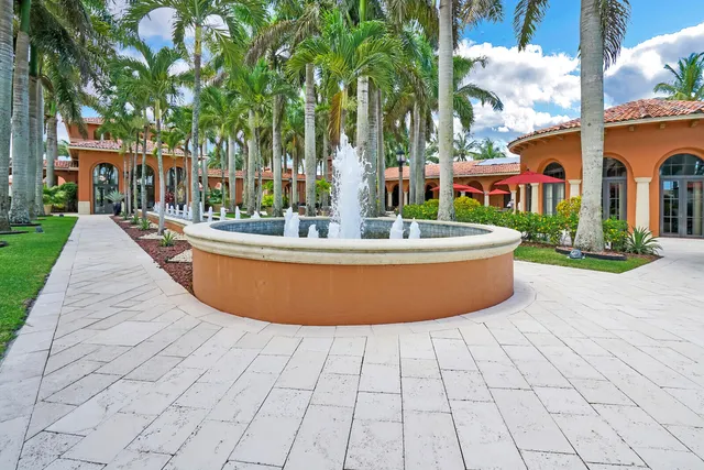 $515,000 | 1848 Via Castello, Wellington, FL 33411