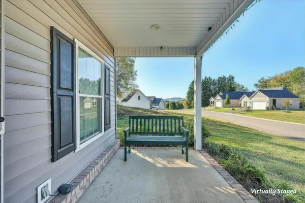 $399,990 | 2029 Heys Lane, Vinton, VA 24179