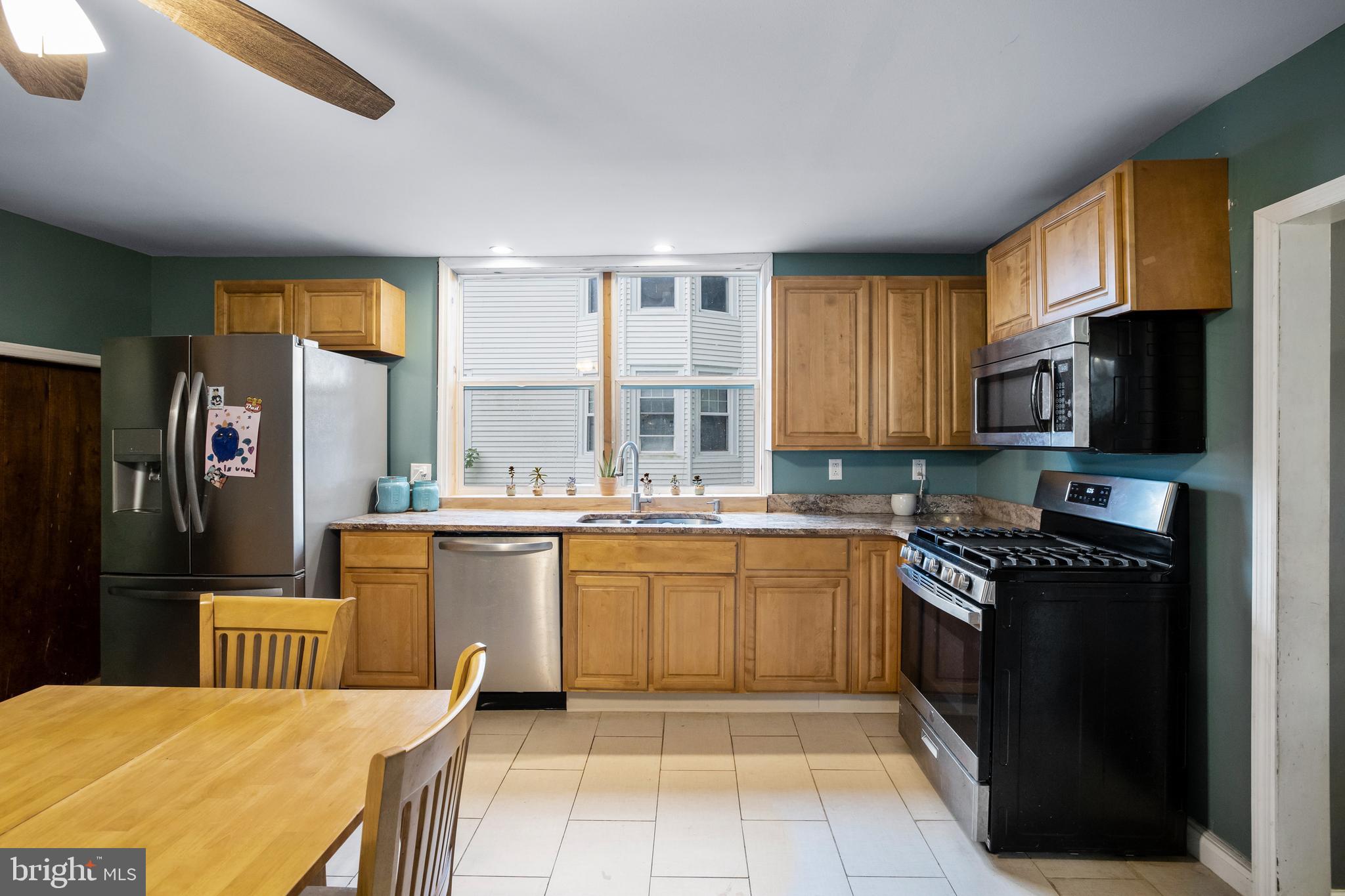 224 South Fellowship Road Maple Shade, NJ 08052 - Photo 11 of 26