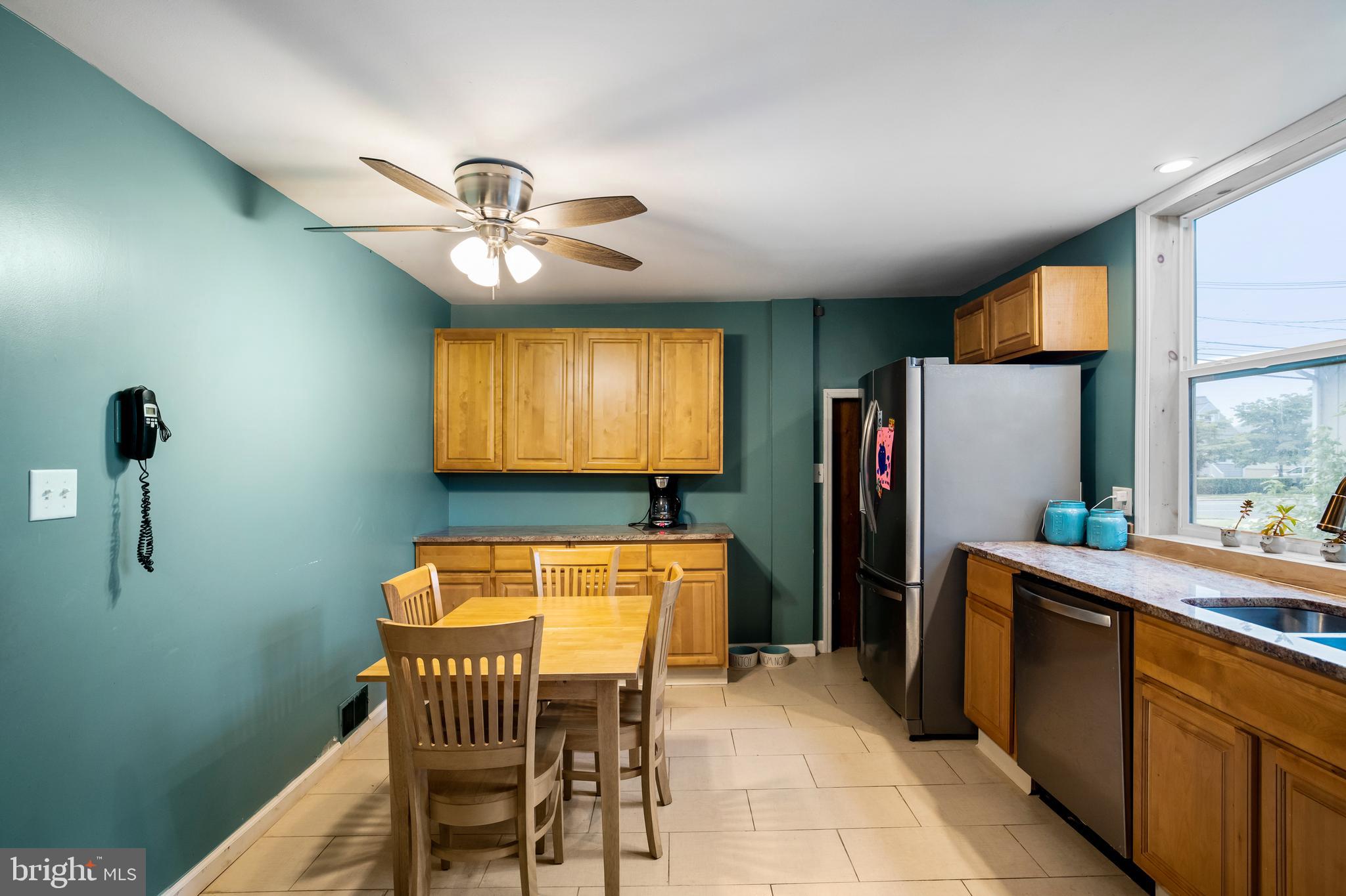 224 South Fellowship Road Maple Shade, NJ 08052 - Photo 10 of 26