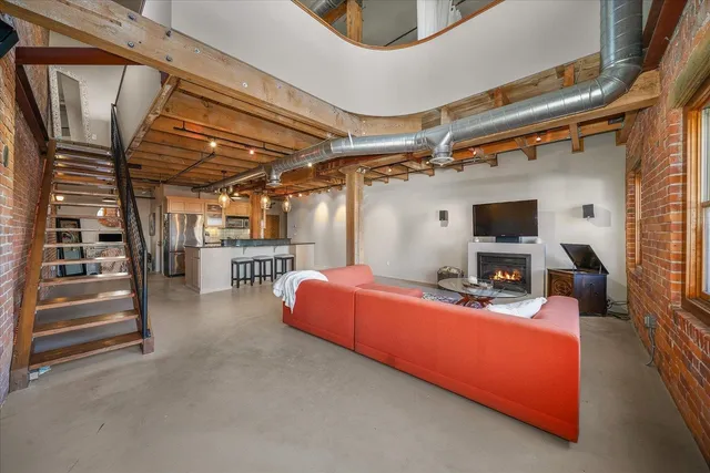 $499,000 | 1221 West Railroad Alley, Unit 9, Spokane, WA 99201