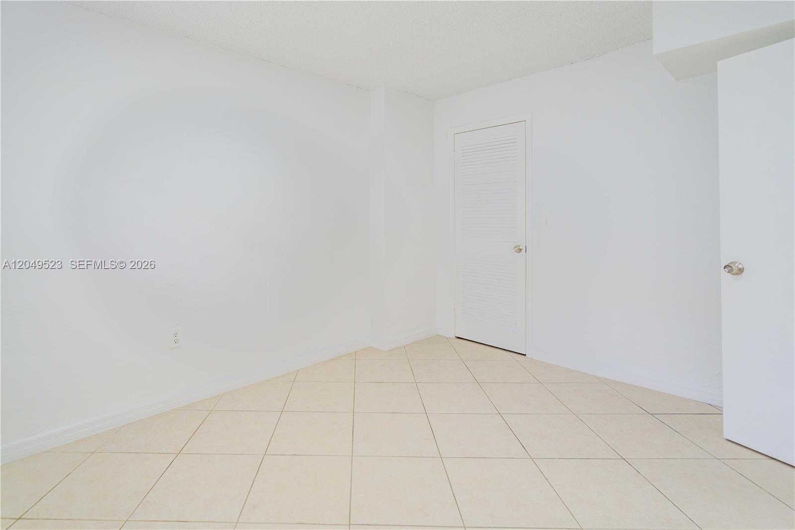 3265 Virginia Street, Unit 15 Miami, FL 33133 - Photo 14 of 23