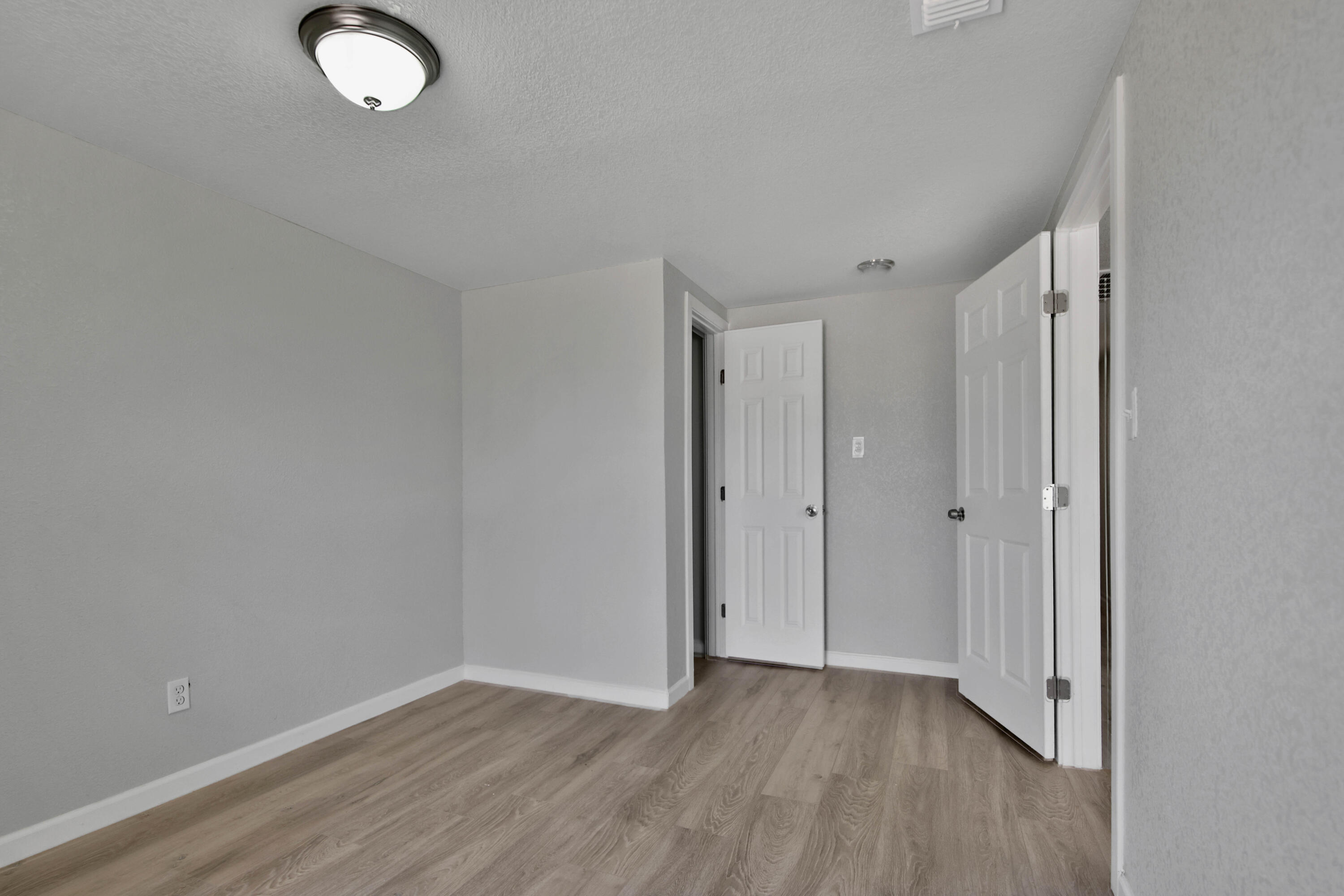 312 North Avenue R Lubbock, TX 79415 - Photo 16 of 26 IMG_9832
