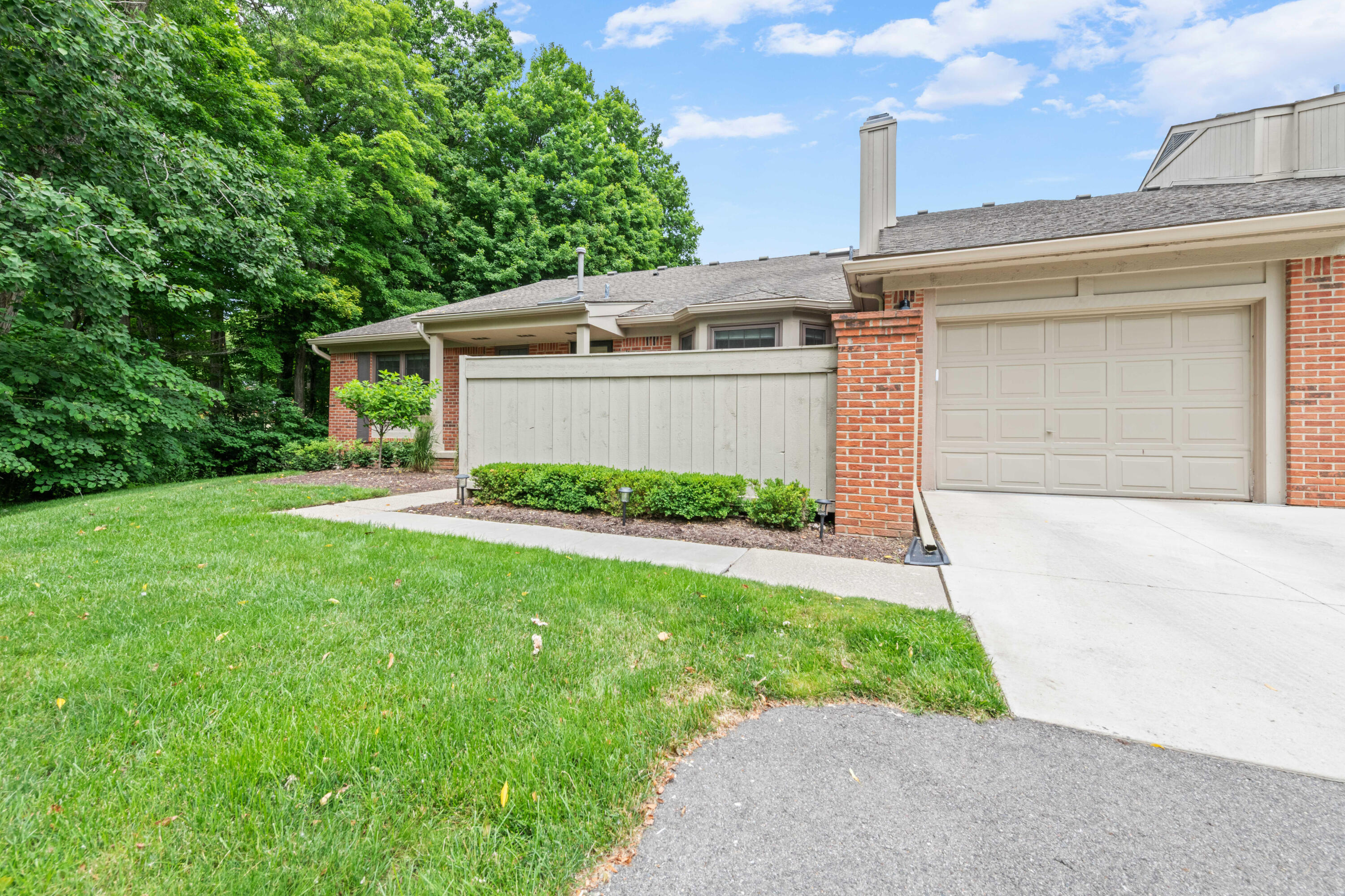 7256 Green Farm Road West Bloomfield, MI 48322 - Photo 6 of 55 6-print-7256-green-farm-rd