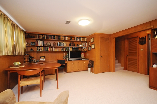 739 Juniper Road Glenview, IL 60025 - Photo 16 of 21 a workspace with furniture and window