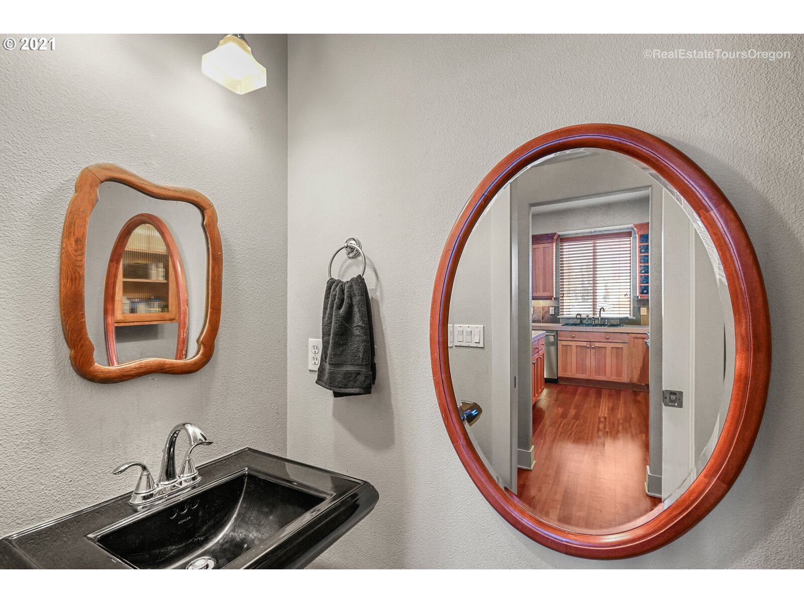 16080 Southwest Goshawk Street Beaverton, OR 97007 - Photo 5 of 31 Gallery Image 5